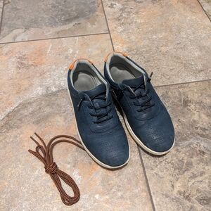 Johnston & Murphy Boys Dress Tennis Shoe